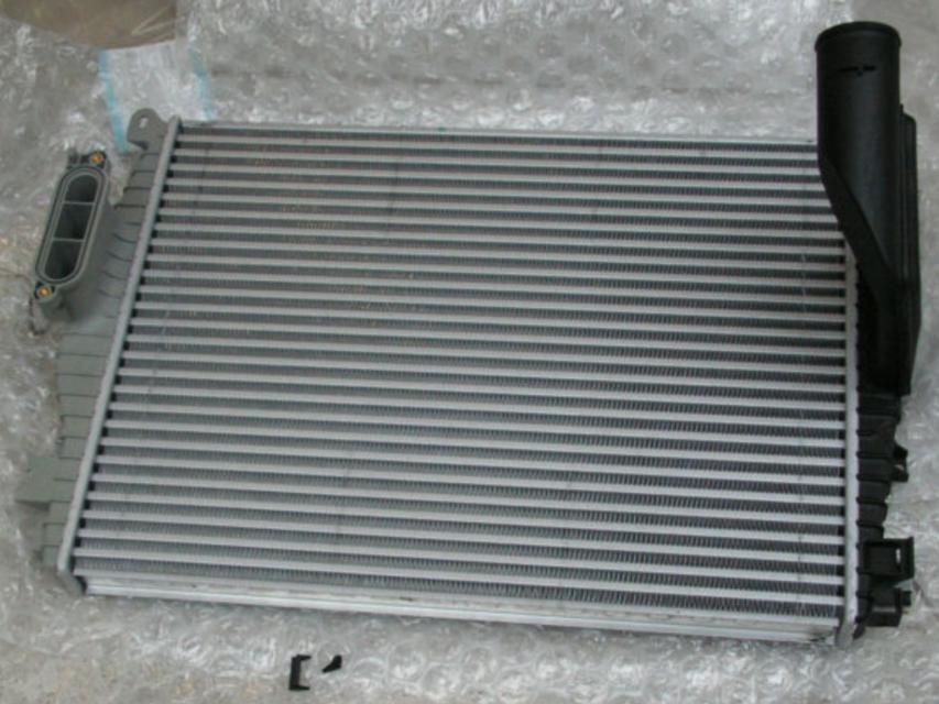 JAGUAR XJ 350 XJ350 2.7 Diesel  Intercooler Motoren